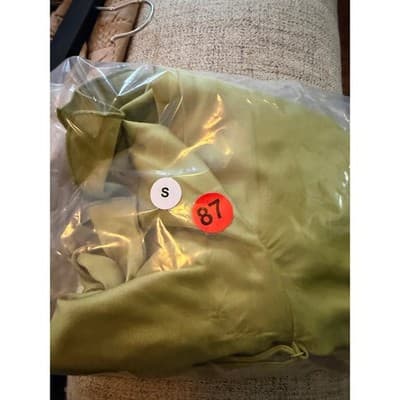 Willow & Root Satin Cold Shoulder Silky Split Bell Sleeves Top Green Small - Thumbnail 15