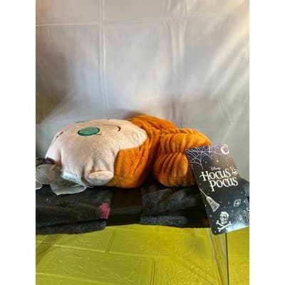 NEW Disney Hocus Pocus Winifred Sanderson Sister Pillow & Blanket Set Halloween - Thumbnail 8
