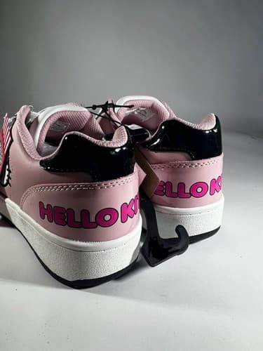 NEW Sanrio Hello Kitty Casual Court Sneakers for Women & Teens Shoes Pink Size 9 - Thumbnail 5