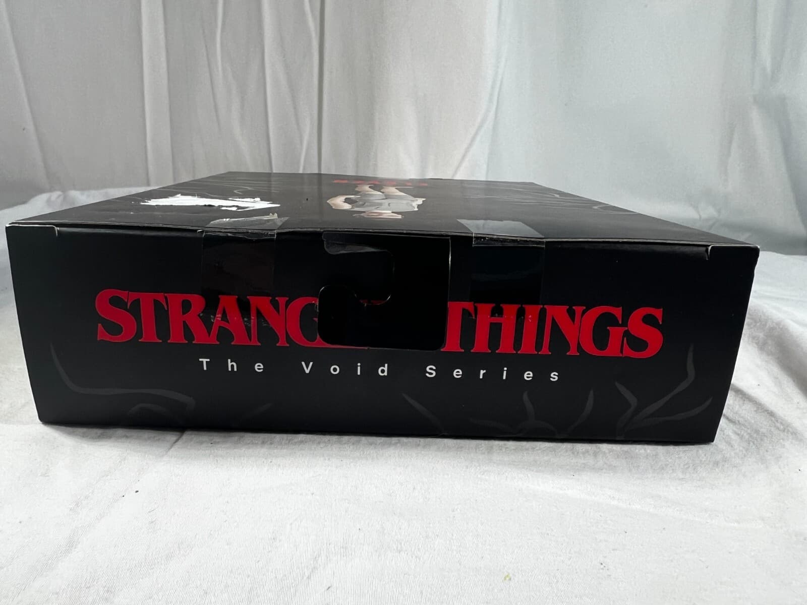 Stranger Things Action Figure Eleven 11 Netflix The Void Series Bandai 2022 NEW - Thumbnail 10