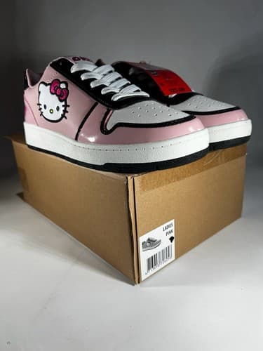 NEW Sanrio Hello Kitty Casual Court Sneakers for Women & Teens Shoes Pink Size 9 - Thumbnail 16