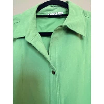 Cato Women's Button Front Collared Long Sleeve Blouse Green 14/16W - Thumbnail 2