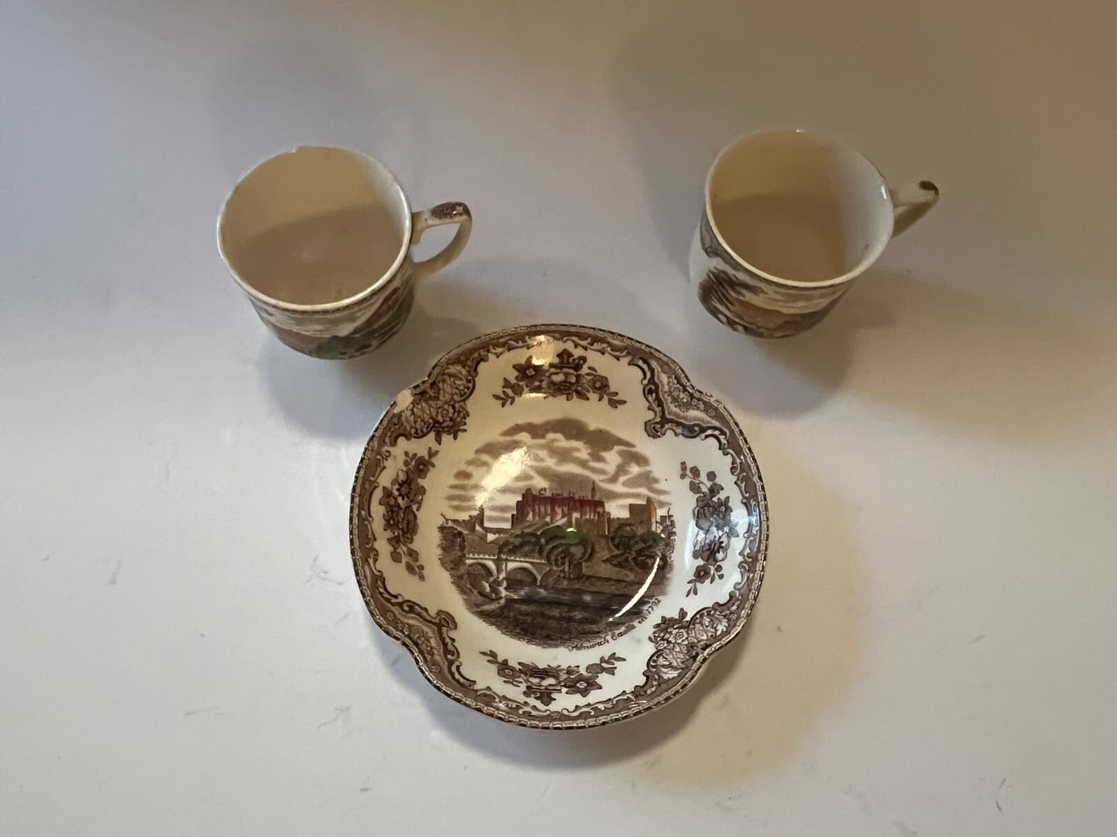 Johnson Bros Old Britain England Vintage 3 Piece Set Teacups Saucer Fine China - Thumbnail 3