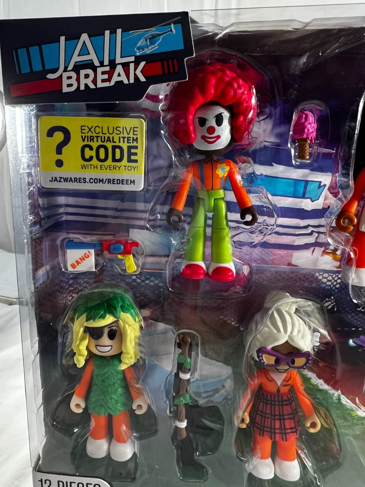 Jail Break Devseries 12pcs Action Figures Hiding in Plain Sight Virtual Code NEW - Thumbnail 5