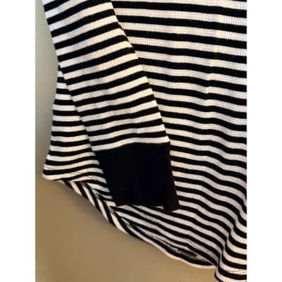 Old Navy Stripe Ribbed Waffle Crew Black Long Sleeve T-Shirt Women’s XXL - Thumbnail 5