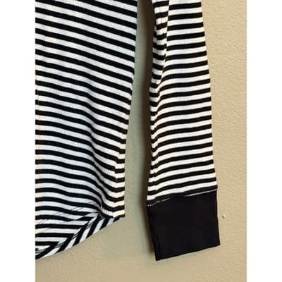 Old Navy Stripe Ribbed Waffle Crew Black Long Sleeve T-Shirt Women’s XXL - Thumbnail 3