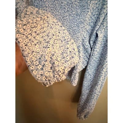 H&M Floral Smocked Ruched Off Shoulder Long Balloon Sleeves Crop Top Blue S - Thumbnail 13