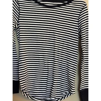 Old Navy Stripe Ribbed Waffle Crew Black Long Sleeve T-Shirt Women’s XXL - Thumbnail 2