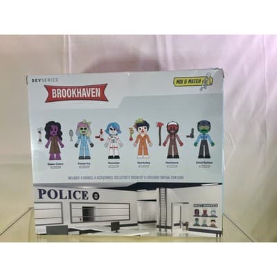 NEW Roblox DevSeries Jail Break Hiding in Plain Sight Action Figure Digital Code - Thumbnail 3