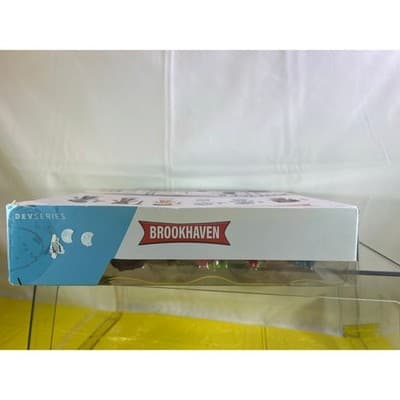 NEW Roblox DevSeries Jail Break Hiding in Plain Sight Action Figure Digital Code - Thumbnail 4