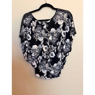 H&M Women's Floral Blouse Oversized Relaxed Short Sleeve Top Black White XS - Thumbnail 6
