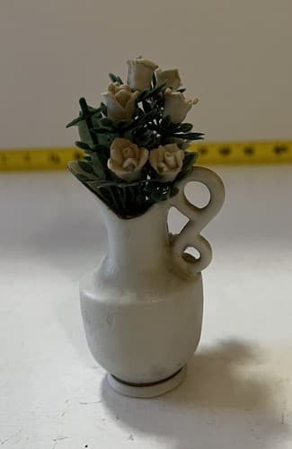 Porcelain Roses In Bisque Bud Vase Victorian Flowers Rose Bouquet Vintage - Thumbnail 7