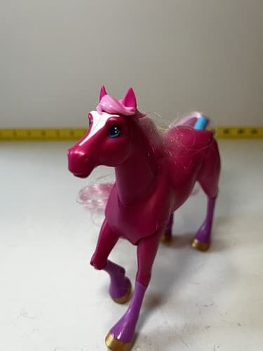 Hairmazing Horse Movable Posable Legs Hot Pink Gold Horseshoes - Thumbnail 6