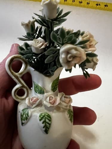Porcelain Roses In Bisque Bud Vase Victorian Flowers Rose Bouquet Vintage - Thumbnail 11
