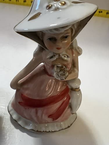 Victorian Couple Figurines Set of 2 COTC Southern Renaissance Boy And Girl - Thumbnail 11