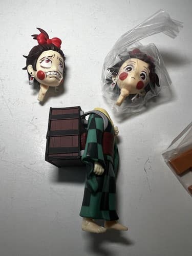 Anime DEMON SLAYER Kimetsu No Yaiba TANJIRO KAMADO Figure 5'' Changeable Face - Thumbnail 8