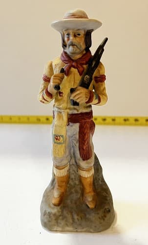 Western Cowboy Porcelain Figurine Rifle Hat Chaps Man Figure Vintage Country - Thumbnail 7