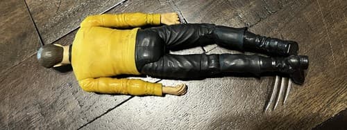 CAPTAIN KIRK Star Trek Action Figure 2003 Loose - Thumbnail 8