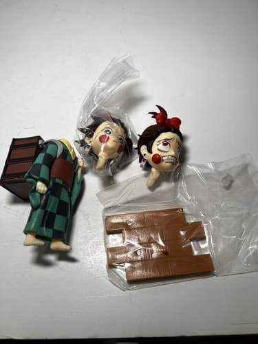 Anime DEMON SLAYER Kimetsu No Yaiba TANJIRO KAMADO Figure 5'' Changeable Face - Thumbnail 3