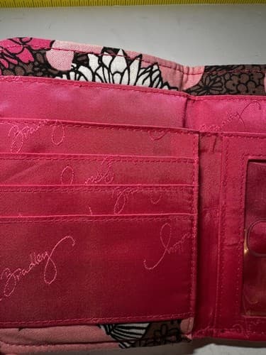 VERA BRADLEY Black Hot Pink Fuchsia White Salmon Floral Quilted Wallet - Thumbnail 7