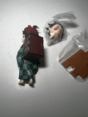 Anime DEMON SLAYER Kimetsu No Yaiba TANJIRO KAMADO Figure 5'' Changeable Face - Thumbnail 12
