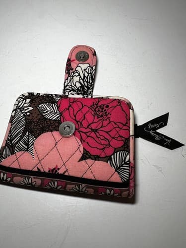 VERA BRADLEY Black Hot Pink Fuchsia White Salmon Floral Quilted Wallet - Thumbnail 5