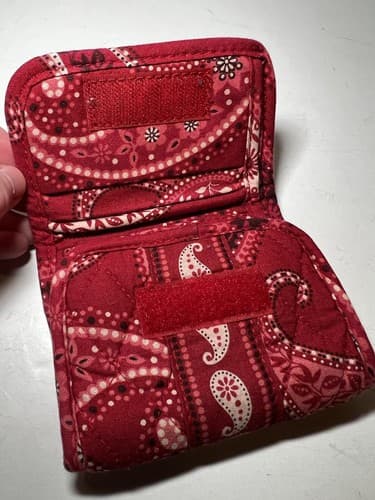 VERA BRADLEY Red White Bandana Paisley Country Quilted Wallet - Thumbnail 3