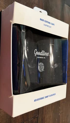 GOODLINE Hair Cutting Barber Cape NEW NIB