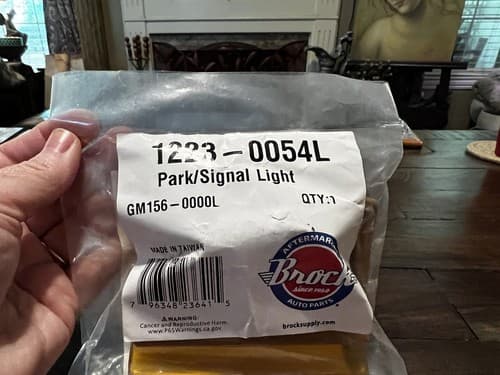 Brock Parking Signal Light 1223-0054L GM156-000L Truck Suburban Back Rear Light - Thumbnail 4