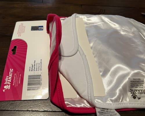 NEW Michigan Wolverines Baby Fanatics Baby Girl Bib Set Of 2 Hot Pink White - Thumbnail 5
