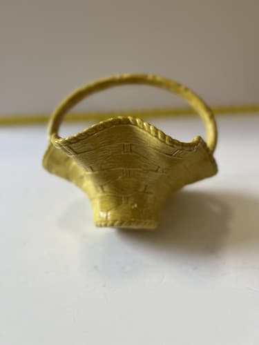 Vintage Ceramic Basket Yellow Weave With Handle Easter 1978 Nowells - Thumbnail 9