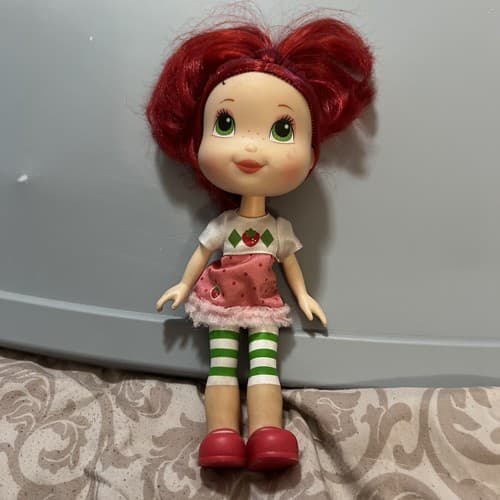 Strawberry Shortcake Scented 11" Doll Sweet Surprise 2008 Red Hair Hasbro Smells - Thumbnail 9