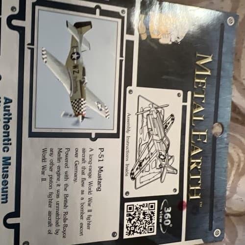 METAL EARTH P-51 MUSTANG 3-D LASER CUT MODEL AIRPLANE KIT 3D NEW NIP 2012 360v - Thumbnail 7
