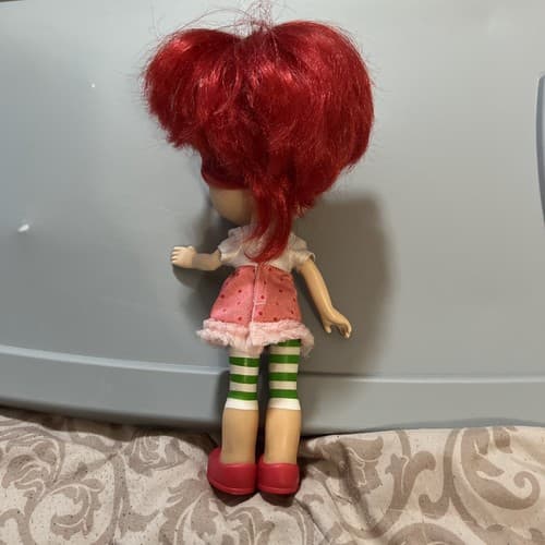 Strawberry Shortcake Scented 11" Doll Sweet Surprise 2008 Red Hair Hasbro Smells - Thumbnail 8