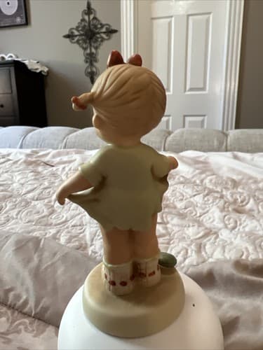 1988 Memories Of Yesterday Mommy I Teared It Little Girl Figure Vintage Rare - Thumbnail 3