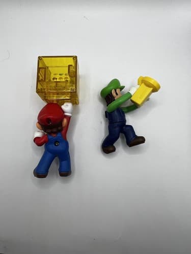 2018 Mario Brothers Power Up & 2022 Luigi McDonald’s Happy Meal Toys Set Of 2 - Thumbnail 3
