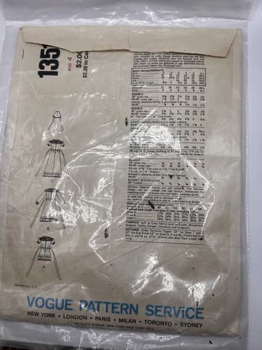 Vintage 1960s 1970s Sewing Pattern Girls Dress Flower Girl Party Little Vogue - Thumbnail 2