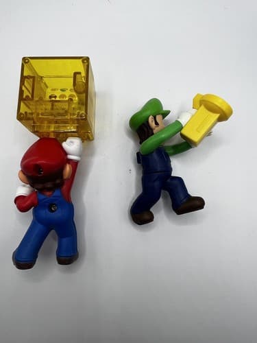 2018 Mario Brothers Power Up & 2022 Luigi McDonald’s Happy Meal Toys Set Of 2 - Thumbnail 4