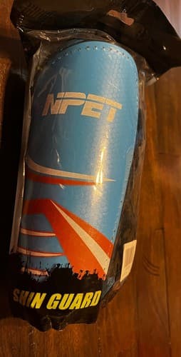 NEW NPET Soccer Shin Guards Kids Boys Girls Size XS Small Blue New in Package - Thumbnail 2