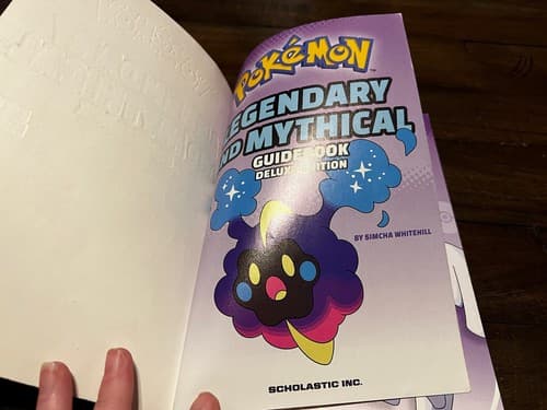 Legendary and Mythical Guidebook: Super Deluxe Edition (Pokémon) - Thumbnail 4