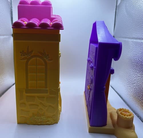 Mattel Dora the Explorer Yellow Pink Doll Play House & Purple House Set 2013 - Thumbnail 4