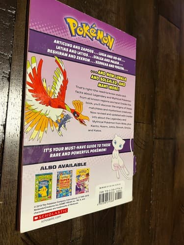 Legendary and Mythical Guidebook: Super Deluxe Edition (Pokémon) - Thumbnail 10