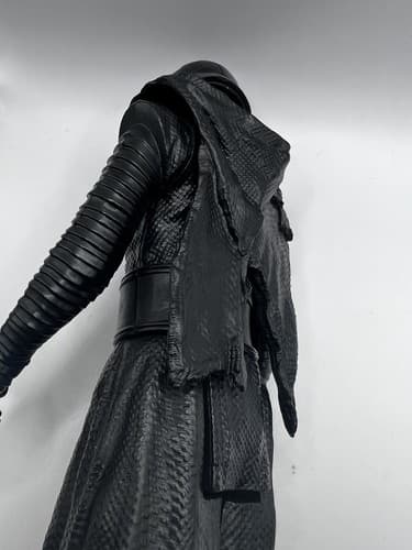 Hasbro Disney Star Wars The Force Awakens KYLO REN 12" Inch Action Figure - Thumbnail 11
