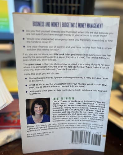 Money Doesn't Spend Itself Where Did It Go? Simple Solutions Book Finance - Thumbnail 3
