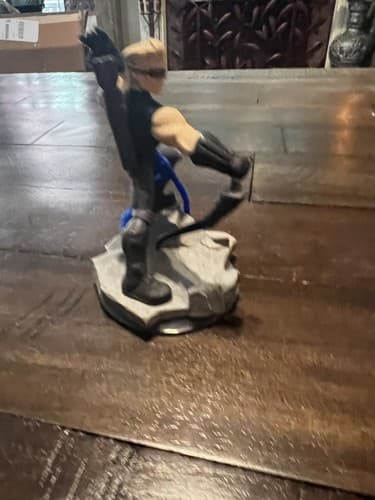 Disney Infinity 2.0 Hawkeye Figure Marvel Avengers - Thumbnail 3