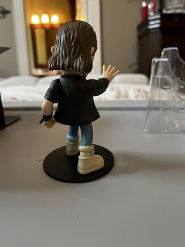 Stranger Things Culturefly Eleven Action Vinyl Figure Netflix In Original Box - Thumbnail 13