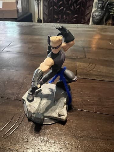 Disney Infinity 2.0 Hawkeye Figure Marvel Avengers - Thumbnail 2