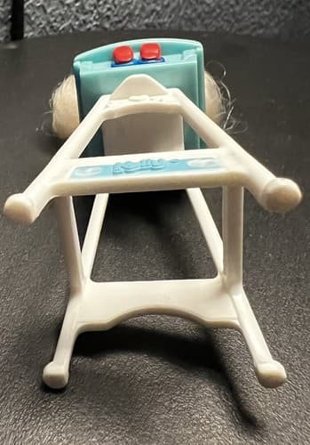 Vintage 1998 Mattel McDonald's Barbie Kelly Doll In High Chair Happy Meal Toy - Thumbnail 6