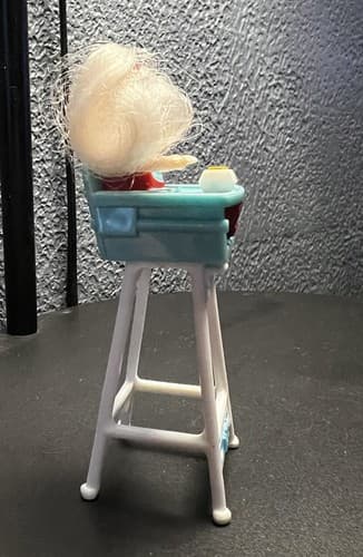 Vintage 1998 Mattel McDonald's Barbie Kelly Doll In High Chair Happy Meal Toy - Thumbnail 4