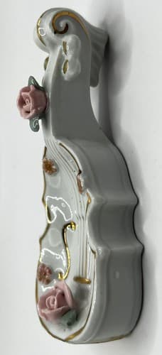 Vintage Mid Century THAMES BONE CHINA Flowered Hand Painted Violin Trinket Dish - Thumbnail 8